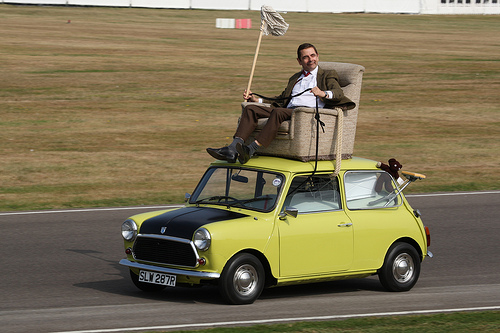 Rowan-Atkinsons-Mr-Bean-atop-Mini.jpg