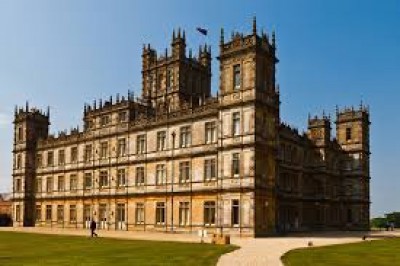 Downton Abbey adds to cast as series 4 production ramps up