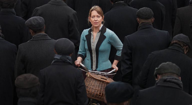 Post ‘Annika’, Nicola Walker heads to the National Theatre in ‘The Corn is Green’